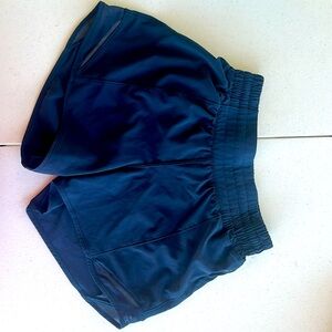 Lululemon Hotty Hot Shorts Size 4